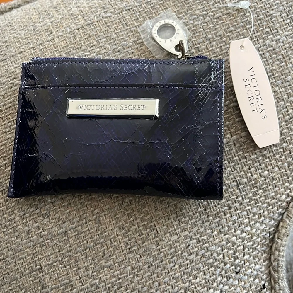 NWT - Victoria's Secret Keychain Coin Pouch & Card Holder in Blue Reptile